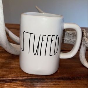 Rae dunn m stamped stuffed mug